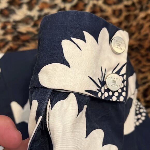 Vintage Y2K Tommy Hilfiger Blue Floral Print Design Cropped Pants - Picture 7 of 12